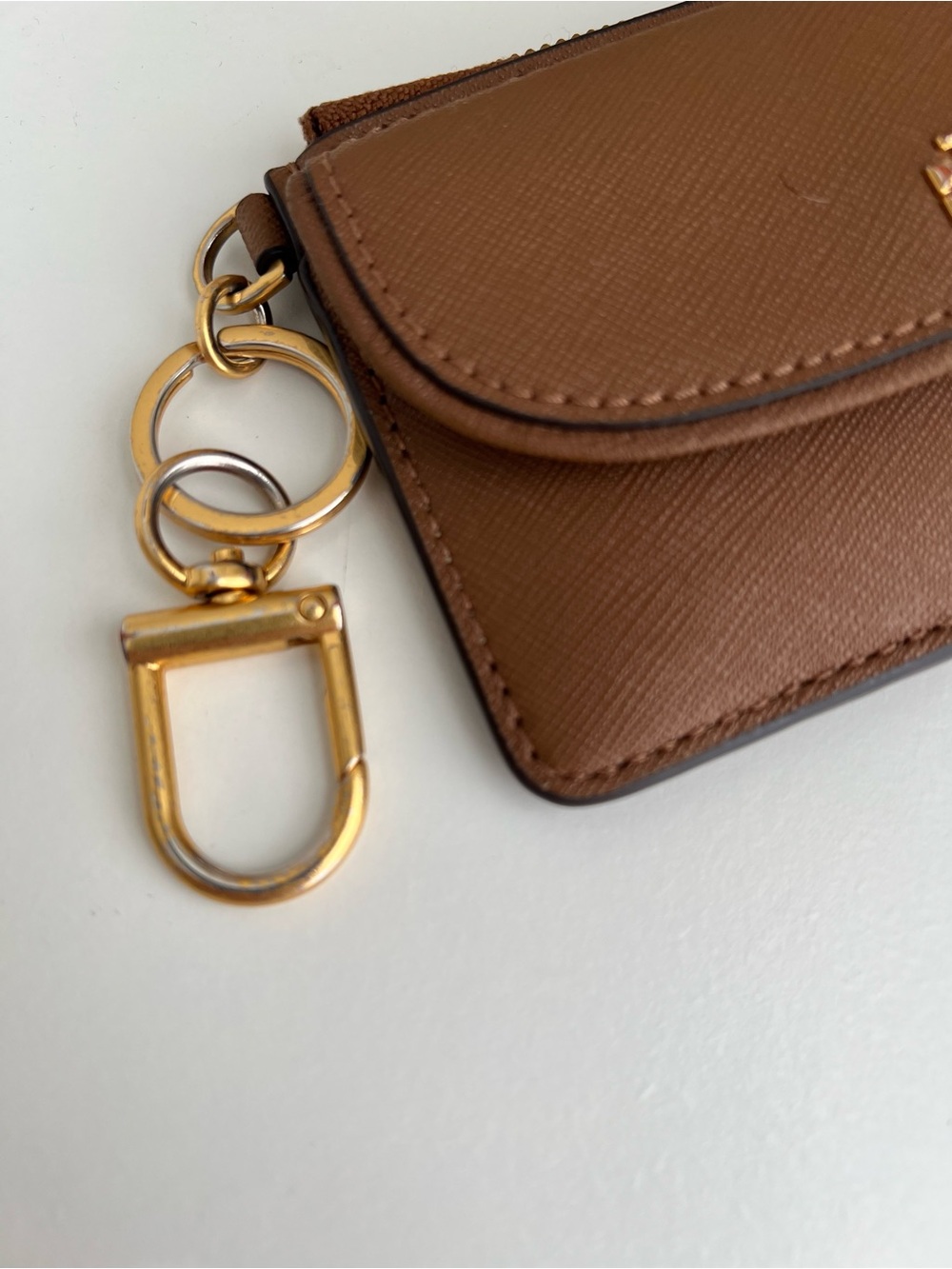 Tory Burch Brown Saffiano Leather Card Case with Gold Logo - Picture 3 of 7